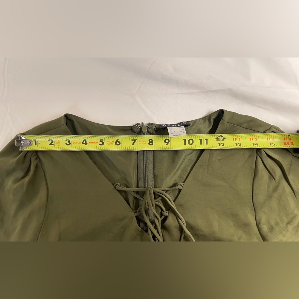 Venus Long Bell Sleeves Mini Dress Olive Green Size Medium - Picture 11 of 15